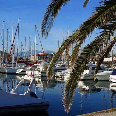 Voilier A Quai Au Calme Hotell Canet-en-Roussillon Eksteriør bilde