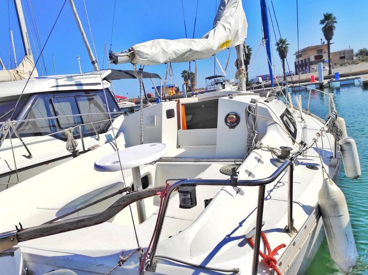 Voilier A Quai Au Calme Hotell Canet-en-Roussillon Eksteriør bilde